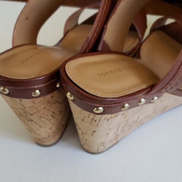 TOMMY HILFIGER brown wedge sandals size 8.5 - Picture 5 of 6